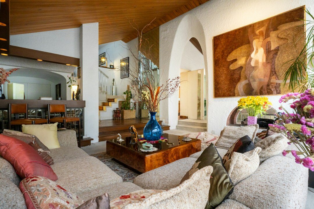 hollywood celebrity home interior