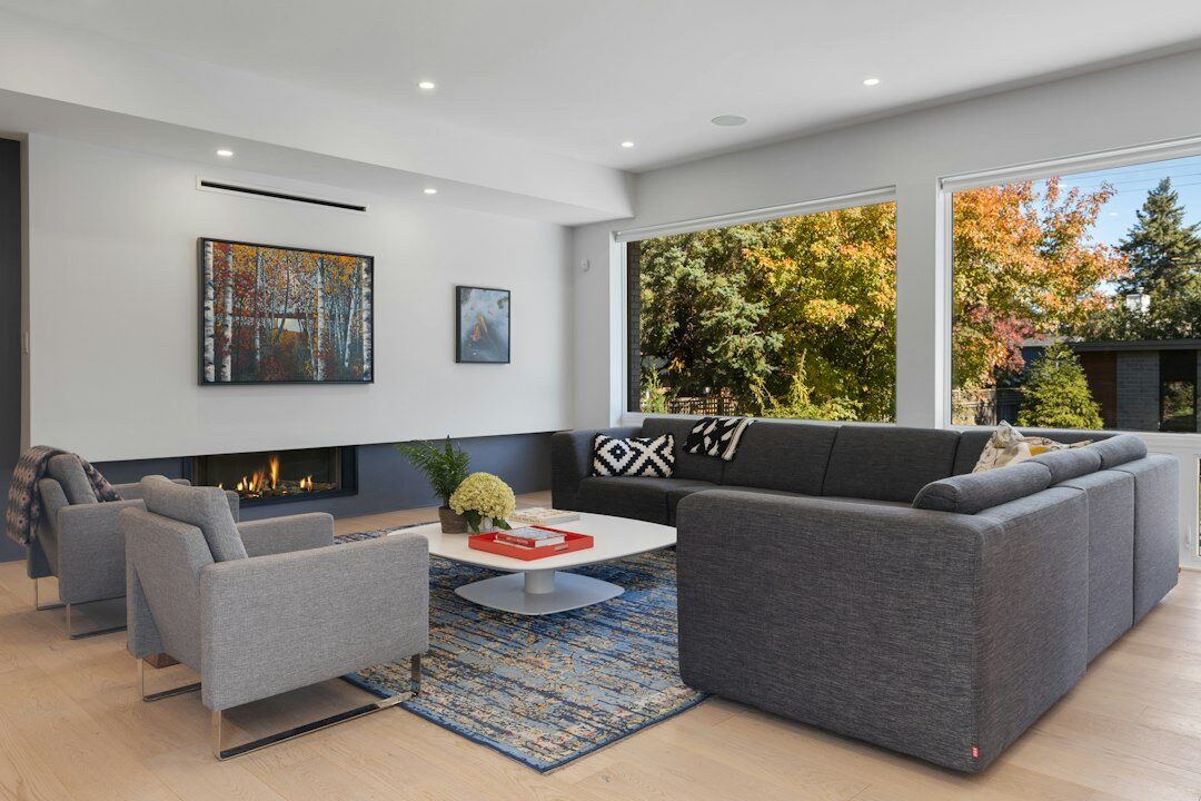 luxury celebrity home living room